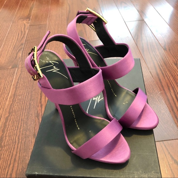 Giuseppe Zanotti Satin Sandals with Jeweled Buckle - Picture 3 of 4